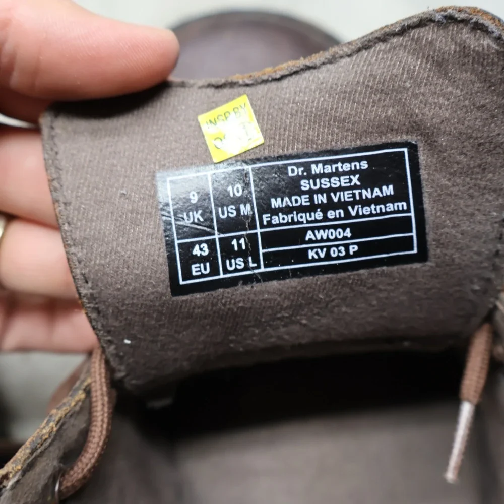 Dr. Martens Men 10 Chukka Boots Brown Sussex Leather Lace Up Work Slip Resistant